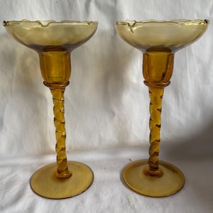 Pair of Vintage Empoli Italian Art Glass Goldenrod Colored Twisted Stem Candlesticks – Stunning Mid-Century Elegance