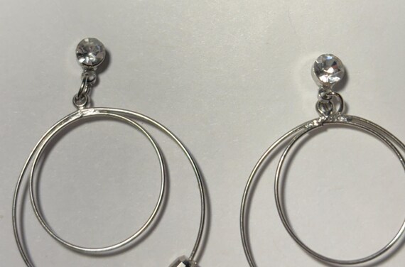 Elegant Vintage Rhinestone & Pearl Dangle Hoop Ea… - image 4