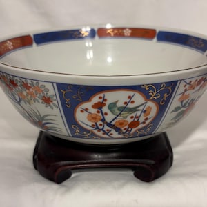 Vintage Andrea by Sadek Asian Oriental Decorative Bowl with Wooden Stand