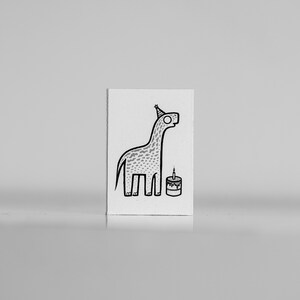 Die winzige Dinosaurier Karte - 'Sending you birthday wishes'