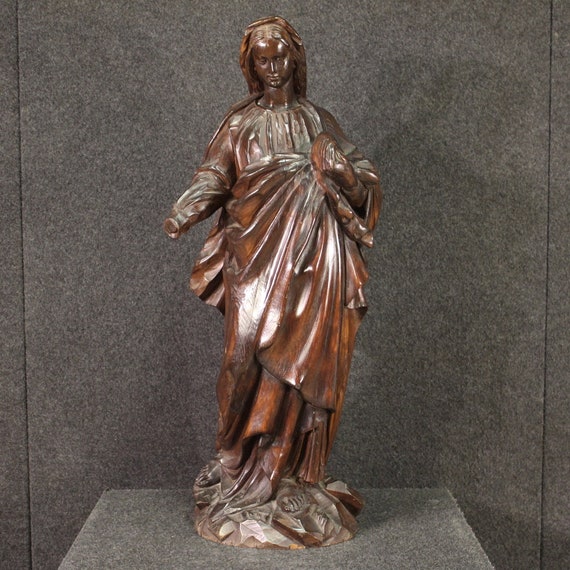 Antique sculpture in wood Madonna wooden French statue antiques 19th century