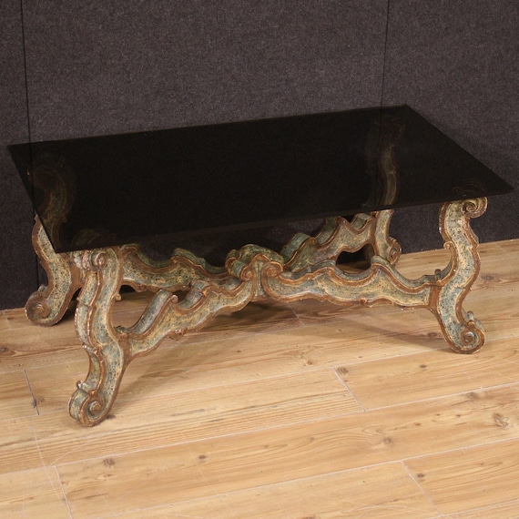 Coffee table in lacquered wood furniture antique style living room glass top