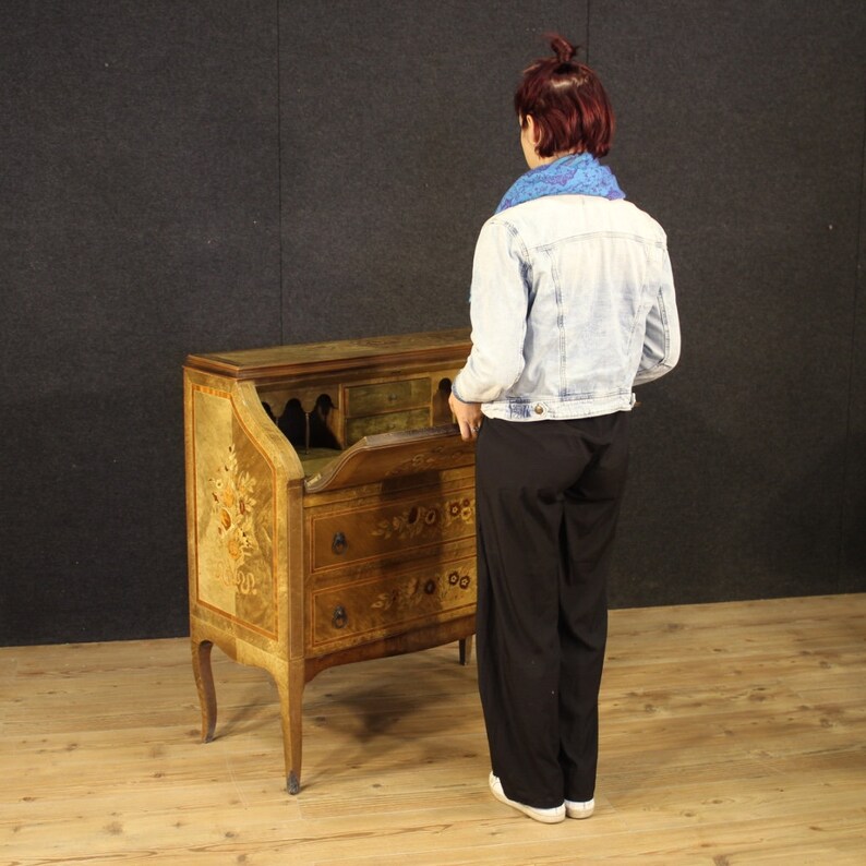Italian bureau in inlaid wood
