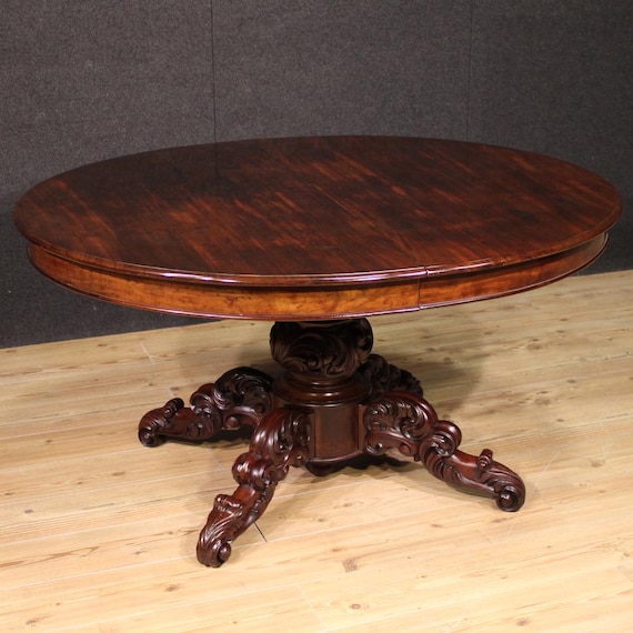Extendable dining table great Dutch furniture in mahogany wood 19th century