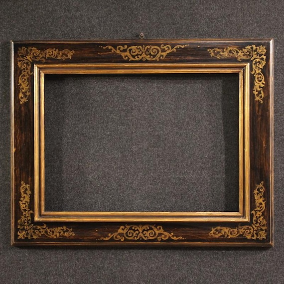 Tuscan frame from the second half of the 20th century