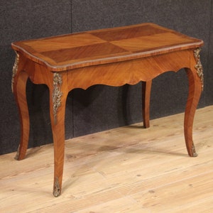 Mesa de centro de estilo antiguo, muebles Luis XV, sala de estar vintage del siglo XX