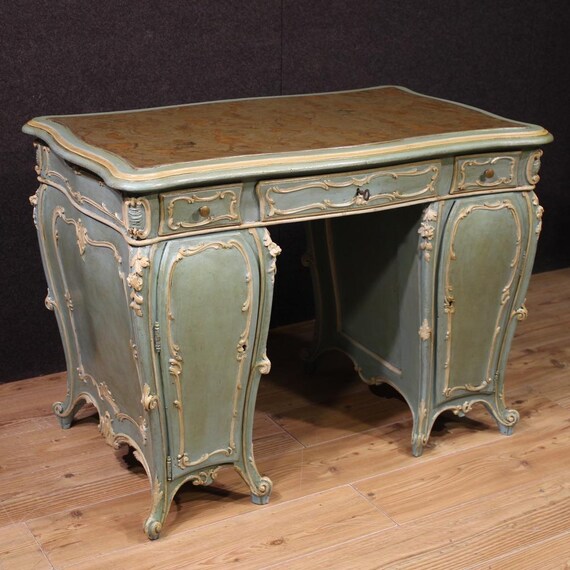 Venetian writing desk furniture table in lacquered painted wood 20th century