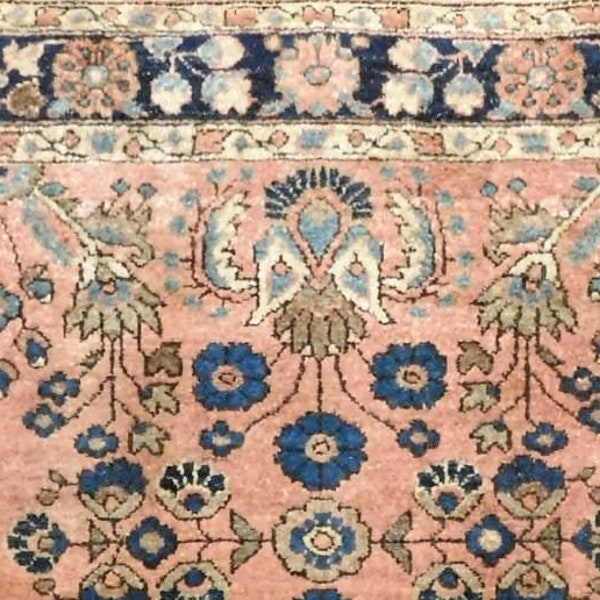 Antique Indo Sarouk rug. 2'2"x 2'4"