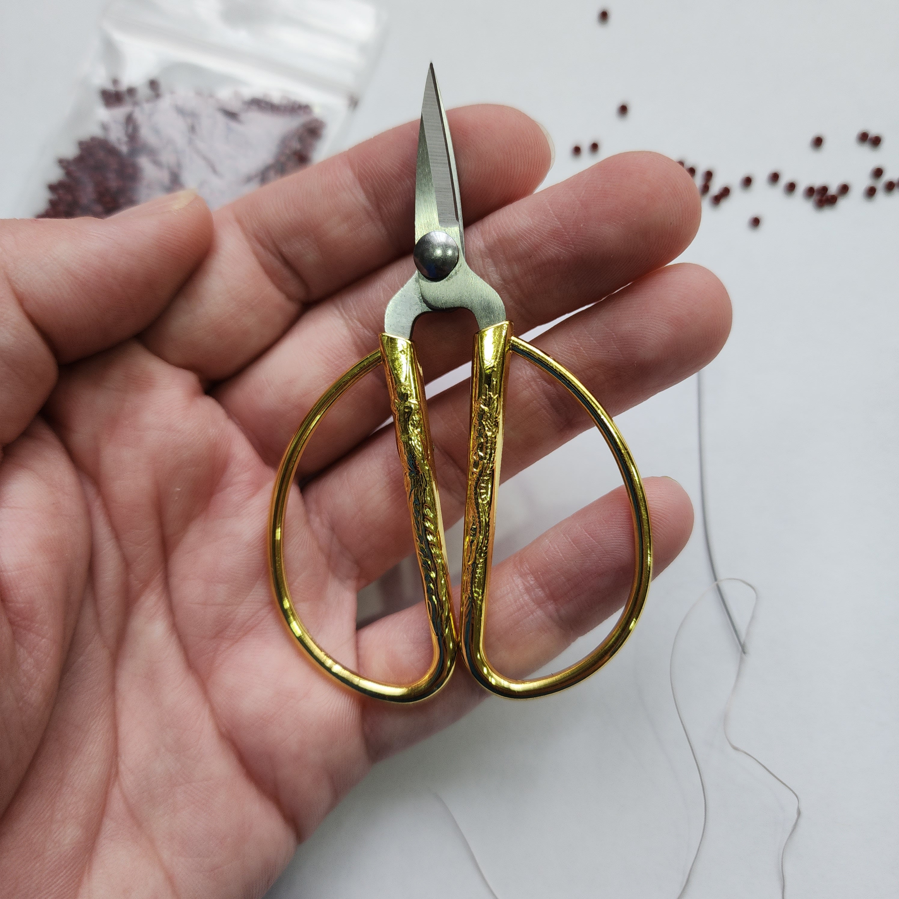 Thread Snips - Stainless Steel Scissors - 11cm thread cutter