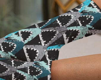 Geometric Shark Socks, Animal Print Unisex Crew Socks, Casual Streetwear, Cushioned and Comfortable,