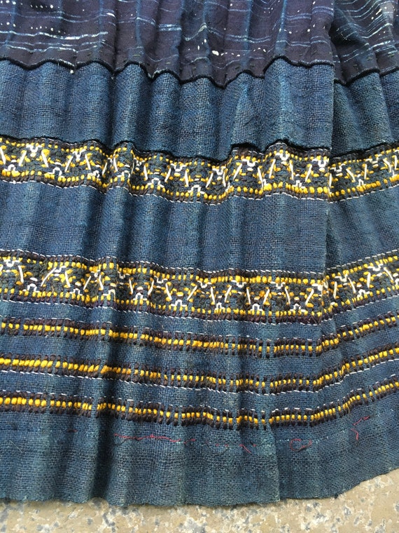Vintage tribal Hmong hand woven silk cotton hemp … - image 7