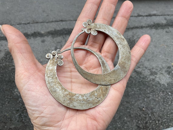Area hoop earrings hot sale