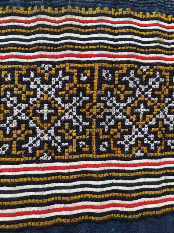 Vintage tribal Hmong hand woven silk cotton hemp … - image 5