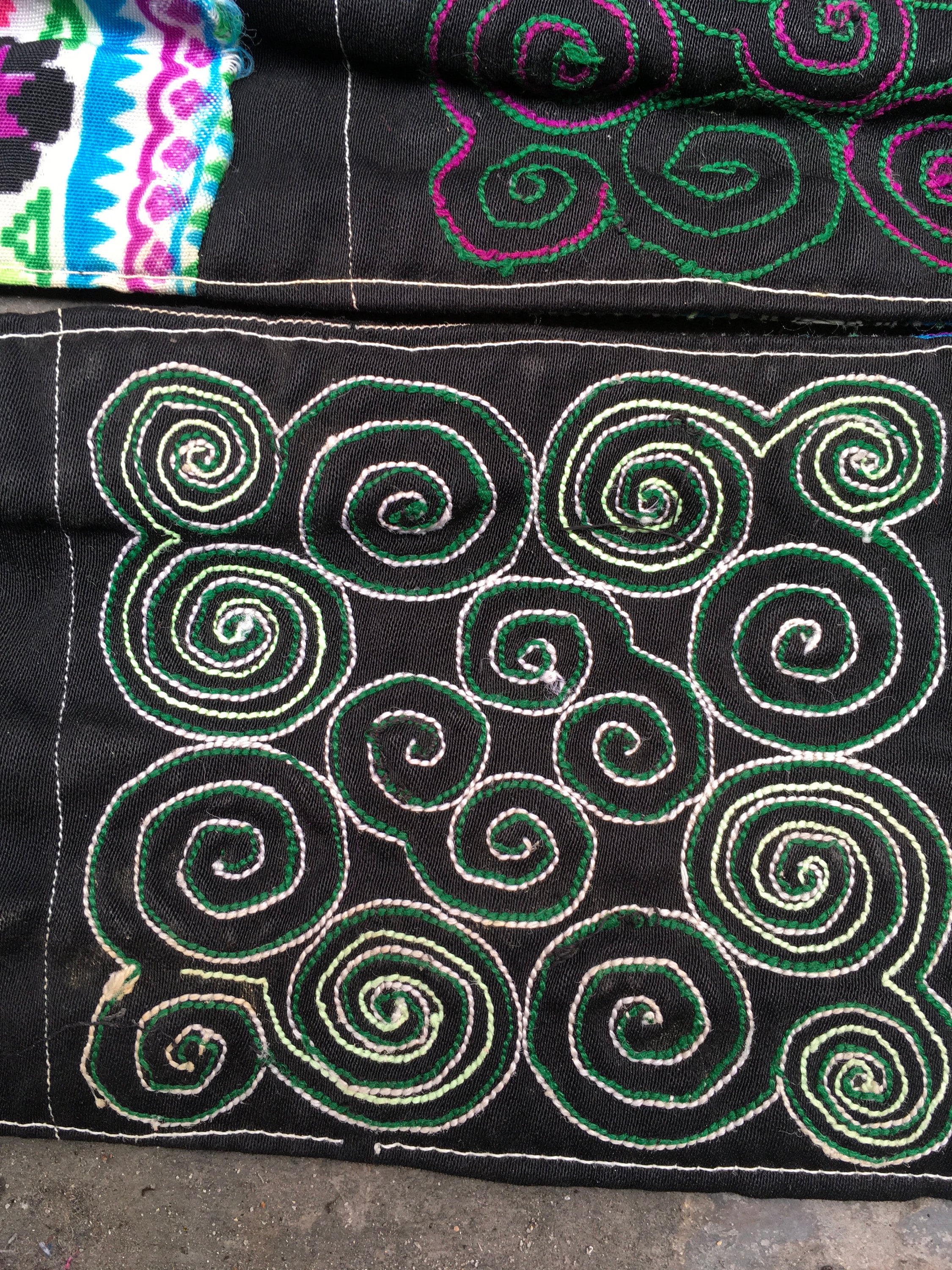 Vintage tribal FlowerHmong embroidery pieces in Bac Hain the | Etsy