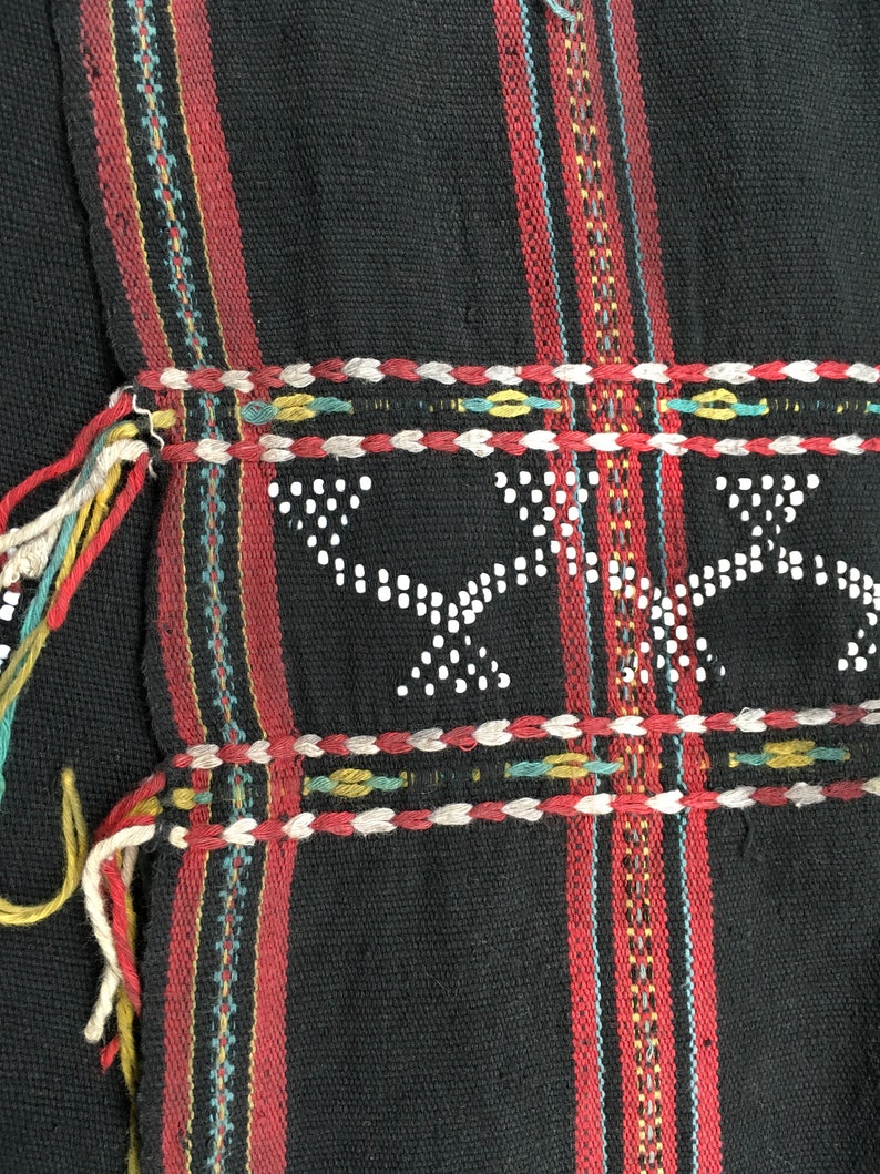 Vintage tribal Kotu handwoven long fabric In Quang Nam area central of Vietnam