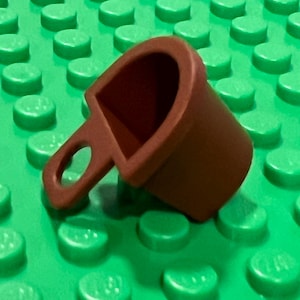 LEGO CASTLE Fantasy Forestman Brown Backpack Carrier Basket Minifigure Part Accessory
