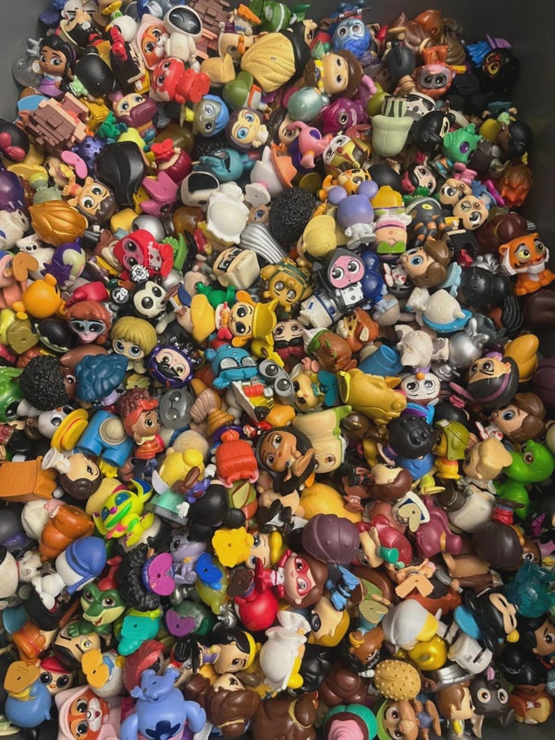 1 20 Pcs DISNEY DOORABLES LOT Minifigures Figures All Series 1-20-pcs-disney-doorables-lot-minifigures-figures-all-series