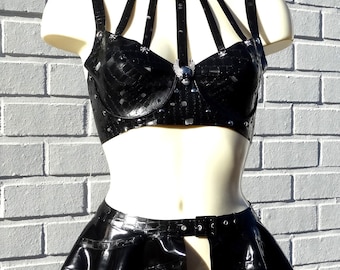 Texture latex bra with studs