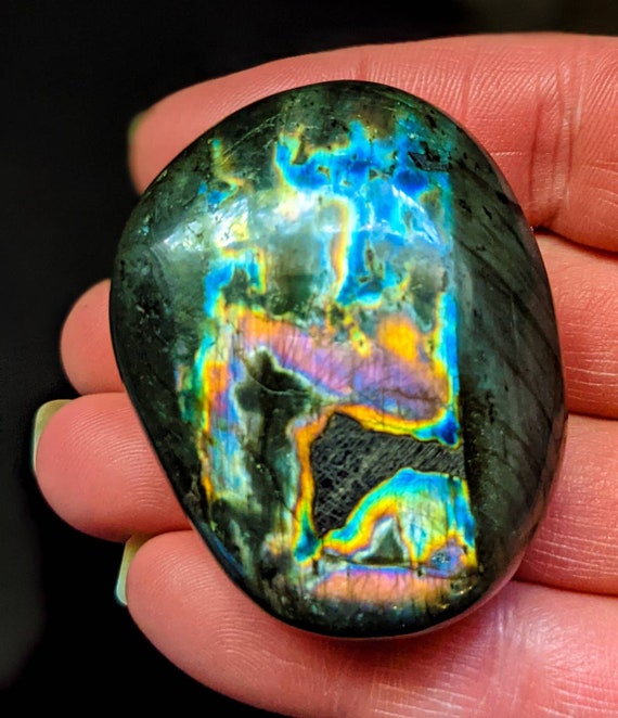 Labradorite Palm Stone / High Quality / Flashy Rainbow Labradorite / Meditation Stone / Chakra Stone / Powerful Protection