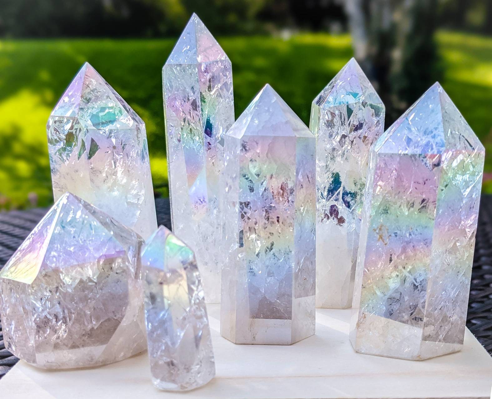 Crackle Quartz Tower ubicaciondepersonas.cdmx.gob.mx