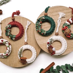 Macrame Christmas Ornament  |  Macrame Wreath Ornament  |  Boho Christmas Decor