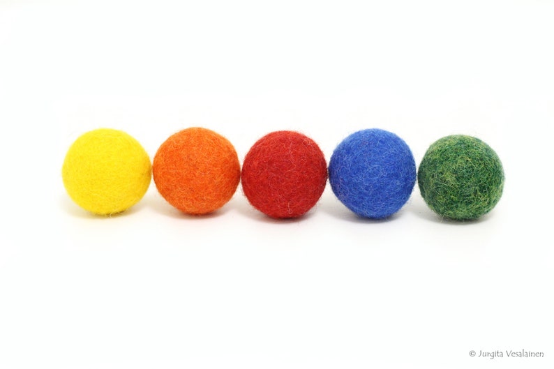balls for cats