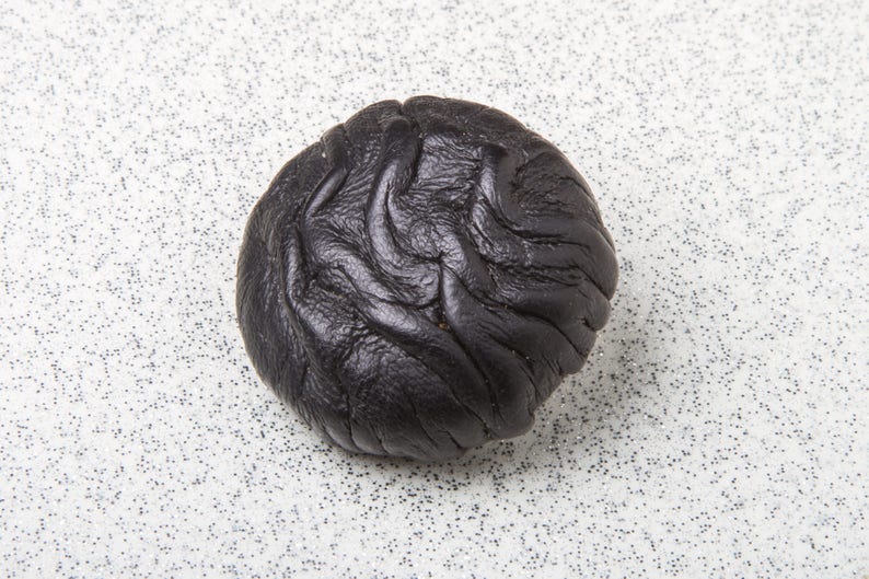 Medium Large 30mm Rare 70s Vintage Paris Black Leather Vintage Button \u2013 SET of 4 \u2013 Handmade Haute Couture Sewing