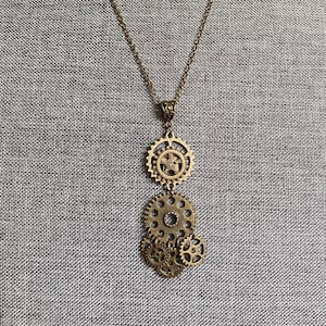 Bronze Gear Pendant Necklace, Steampunk Necklace, Gear Necklace, Industrial Necklace, Pendant Necklace, Unique Necklace