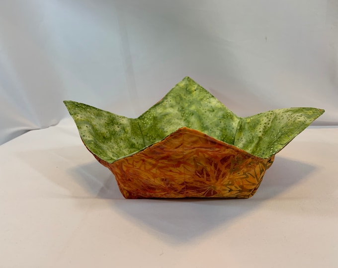 Autumn Leaves Microwave Bowl Cozy: Large Reversible Batik Bowl Pad