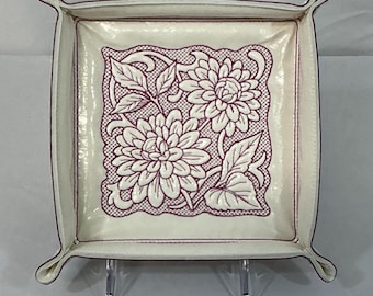 Floral Valet Tray | Dahlia Trapunto Catchall Design | Flat Folding Travel Organizer; Medium Dice Tray & Jewelry Organizer