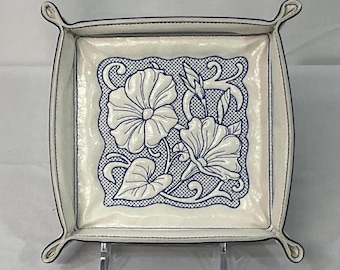 Medium Morning Glory Trapunto Design Catchall Tray | Flat Laying Travel Organizer & Desk Dice Tray