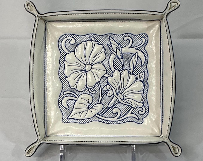 Medium Morning Glory Trapunto Design Catchall Tray | Flat Laying Travel Organizer & Desk Dice Tray