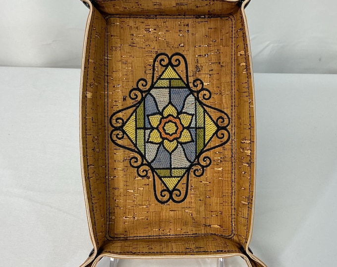 Embroidered Stained Glass Daffodil Jewelry Organizer Tray | Large Floral Travel Accessory | Lays Flat for Travel | Dice Tray & Desk Catchall
