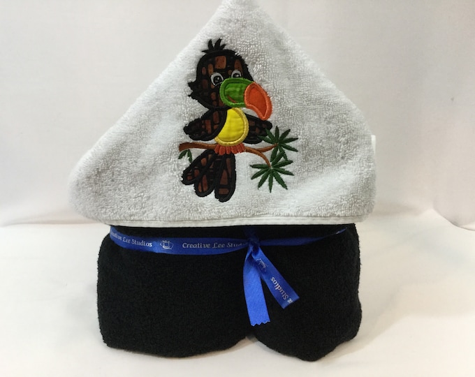 Appliqué Toucan Hoodie Towel - Full Bath Size - Soft and Cozy Kid's Bath Wrap - Personalization Option - Perfect for Infants to Age Nine!