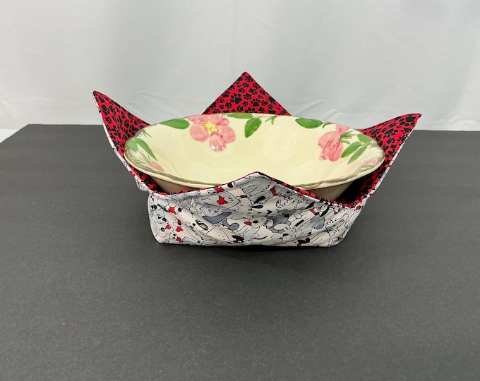 Large Dog Lovers Bowl Cozy - Microwave Safe, Reversible Kitchen Decor, Perfect Handmade Gift