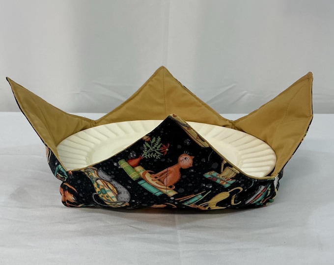 Microwavable Catitude Purrfect Day Plate Cozy-Reversible Table Protector Dinner Plate 10-11”-Kitchen Accessory-Book Lover & Cat Lover Gift