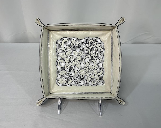 Columbine Flower Embroidered Tray - Medium Dice & Jewelry Catchall Organizer
