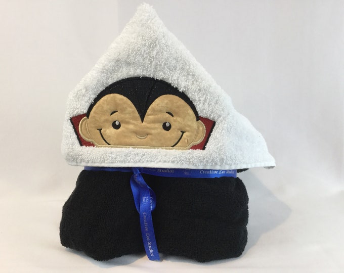Count Dracula Hooded Towel for Kids, Full Size Bath Towel, Bath Wrap, Hoodie, FREE SHIPPING