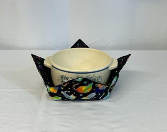 Cats and Stars Galore Microwave Bowl Cozy; Large Casserole and Salad Bowl Size, Reversible, Hot Bowl Pad; Leftovers