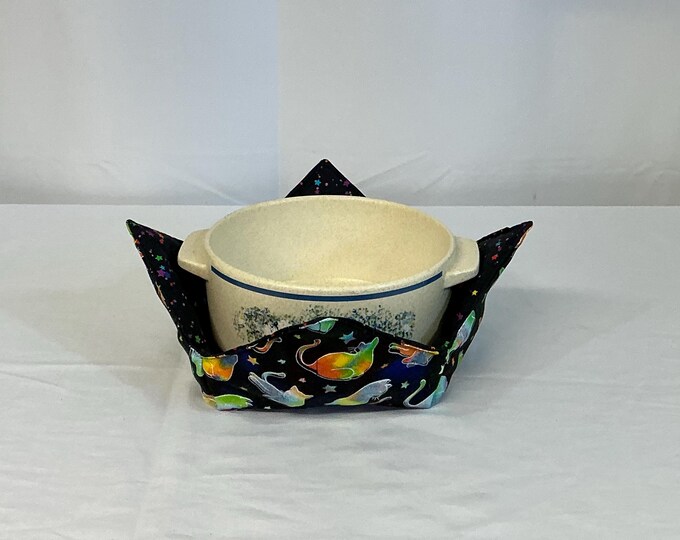 Cats and Stars Galore Microwave Bowl Cozy; Large Casserole and Salad Bowl Size, Reversible, Hot Bowl Pad; Leftovers