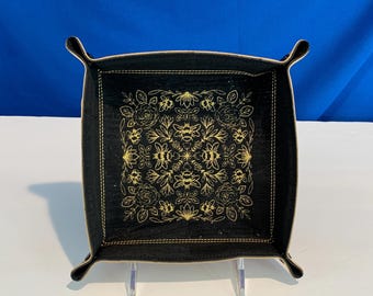 Embroidered Medium Bees Kaleidoscope Valet Tray, Travel Organizer, Catchall Tray, Handmade  Jewelry Organizer