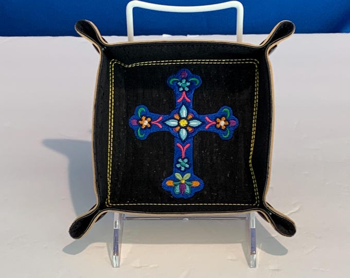 Stylish Valet Tray - Cross-Cruz Design: Black Cork and Gold Faux Lether Catchall Tray