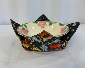 Cute Cat-Themed Microwave Bowl Cozy - Handmade Reversible Casserole & Salad Dish for Cat Lovers (8” Bottom, 10” Top)