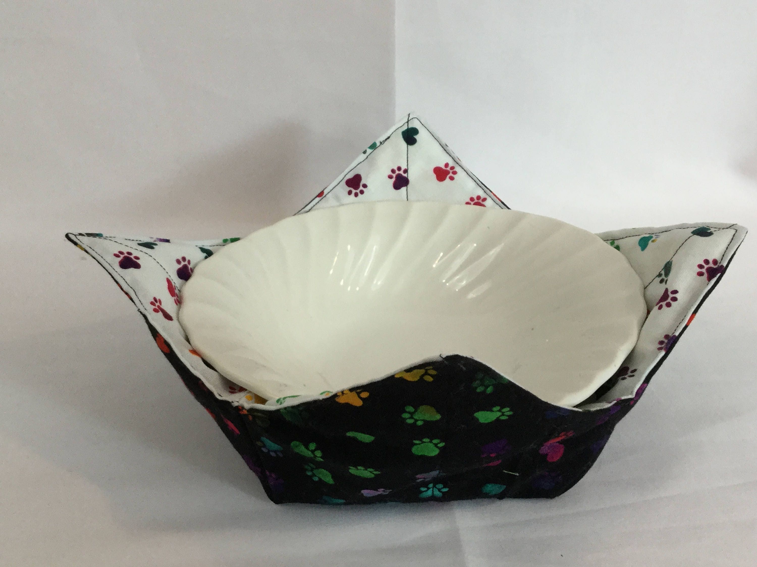 Dog Paws Microwave Bowl Cozy 6 Medium; Paws and Hearts Cozy / Hot Pad
