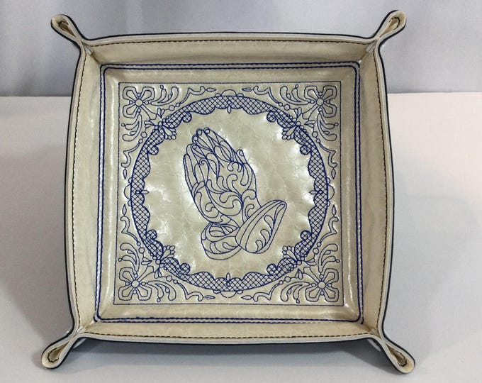 Praying Hands Trapunto Valet Tray: Faux Leather Travel Catchall