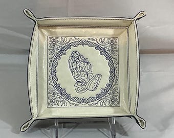 Praying Hands Trapunto Valet Tray - Crocodile White & Navy Faux Leather Fabrics Travel Catchall, 6x6 inch