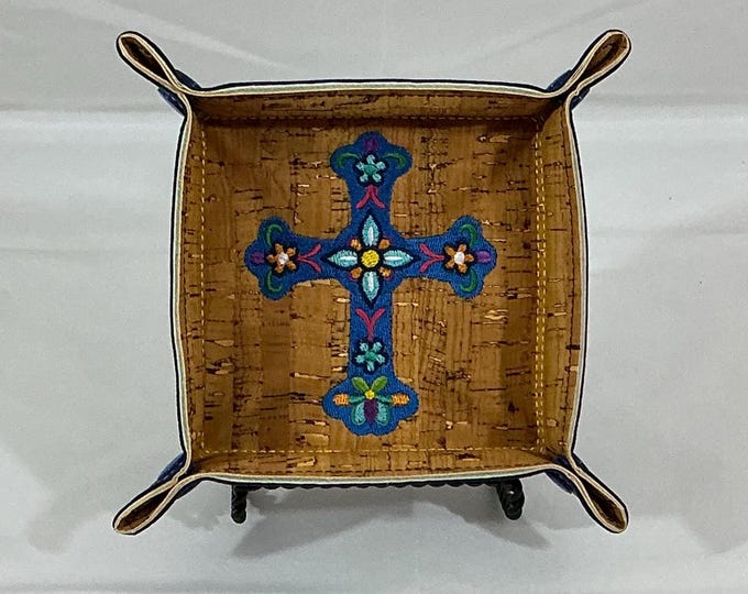 Cruz Cross Cork Catchall Tray: 4”x4” Snapped