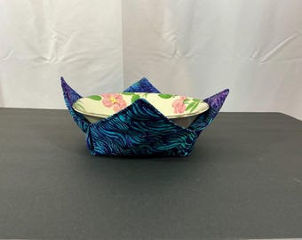Large Tie Dye Tropical Beat Microwave Bowl Cozy-8'' Bottom-11" Top Diameters, College Dorm Hot Pad-Ice Cream Cozy-Senior Hot Bowl Holder