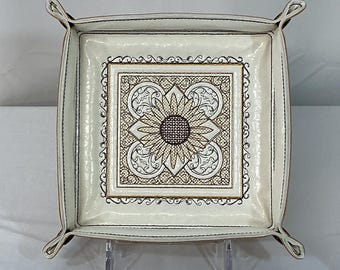 Embroidered Sunflower Trapunto Tray | Square Jewelry & Travel Organizer | Catchall for Birthdays and Anniversaries | Dice Tray