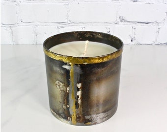 Spark Candles WOOD [Tobacco Leaf + Oud] Hand Poured Soy Candle Scented With Essential Oils